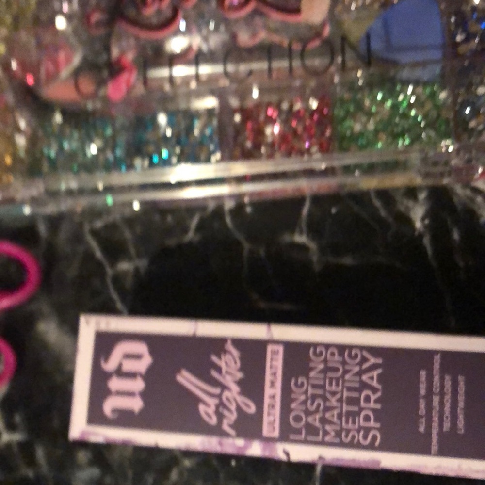 Urban decay setting spray